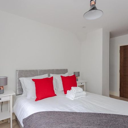 Spacious And Modern Apartment In Pimlico Londra Exterior foto